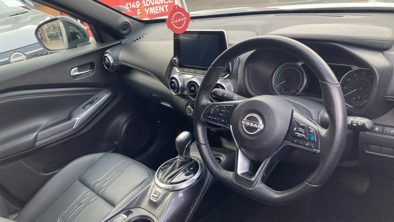 Nissan Juke 1.6 Hybrid Tekna 5dr Auto Hybrid Hatchback